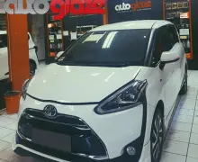 Picture TOYOTA 7 yaris